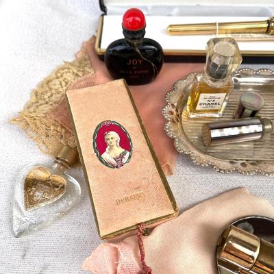LOT 127 Vintage Miniature Perfume Group Chanel #5 Novelty Binoculars Bottles