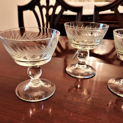 Lot #126  Lot of 8 Vintage Crystal Sherbets/Desserts