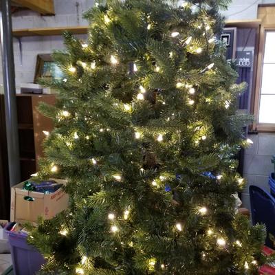 Nine Foot Multi-color Christmas Tree w/Stand  (BS-JS)