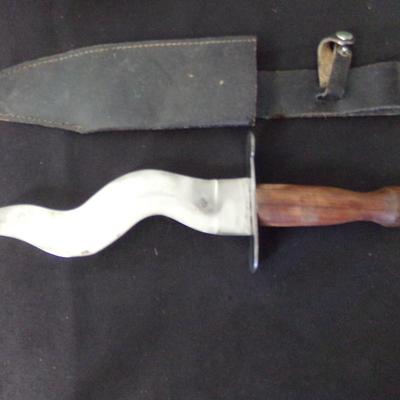 Vintage Pakistan 13" ceremonial Dagger Knife wavy blade.