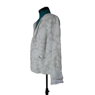 Tahari Coat L