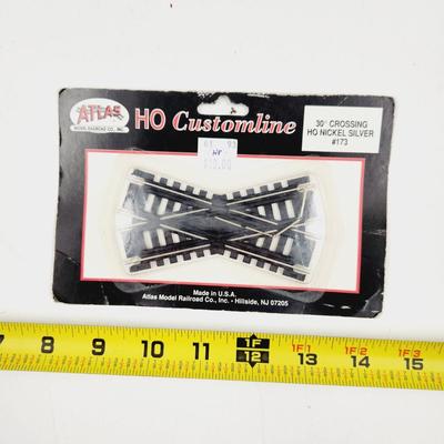 ATLAS HO CUSTOMLINE 30" CROSSING #173