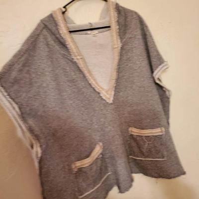 Dylan Hooded Poncho