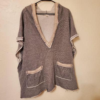 Dylan Hooded Poncho