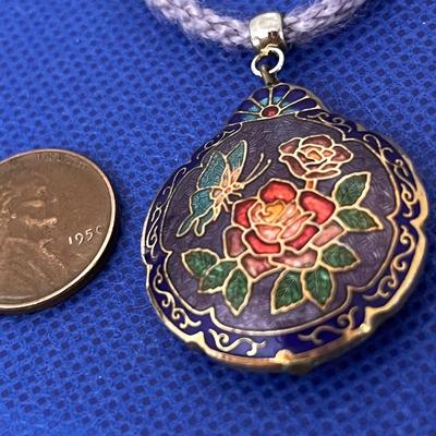 ORIENTAL CLOISONNE 2-SIDED PENDANT NECKLACE