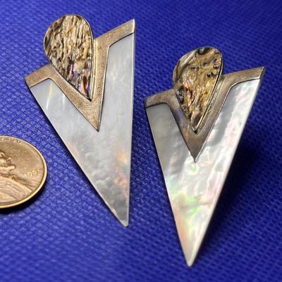 ABALONE, MOTHER OF PEARL VEE EARRINGS 