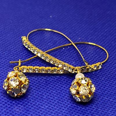 RHINESTONE STRAND, DANGLE BOB EARRINGS