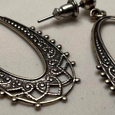 FILAGREED DANGLE EARRINGS