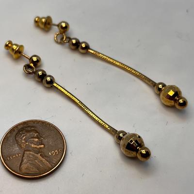 GOLD TONE MULTIFACETED GLITZY BEAD EARRINGS