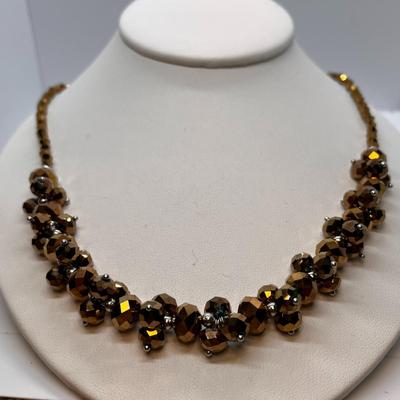 GORGEOUS GOLDEN-COPPERY FACETED BEAD NECKLACE