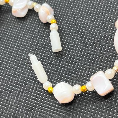 POLISHED SEASHELL NECKLACE