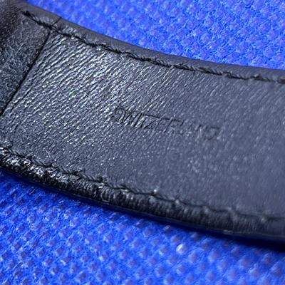 SWISS ARMY WRISTWATCH w/CALENDAR