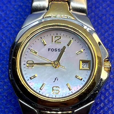 LADIES â€œFOSSIL F2â€ WATCH w/CALENDAR