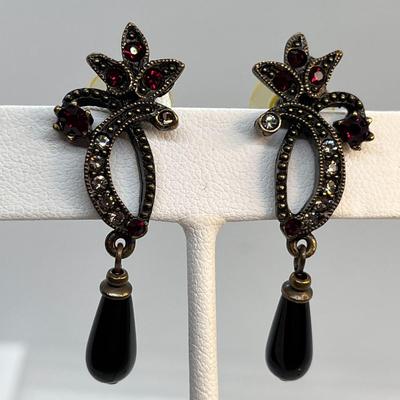 DARK RUBY RED DROP EARRINGS