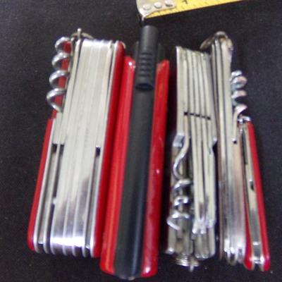 5 SWISS ARMY KNIVES; 13 BLADE, 3 BLADE, SEE DESCRIPTIONS.