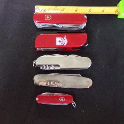 5 SWISS ARMY KNIVES; 13 BLADE, 3 BLADE, SEE DESCRIPTIONS.