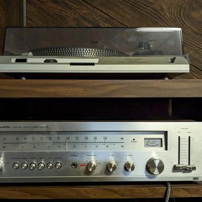 Realistic LAP-390 Direct Drive Turntable and Realistic STA-800 Receiver