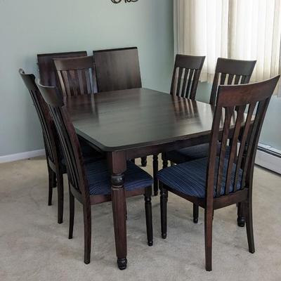 Dinec Dining Room Set