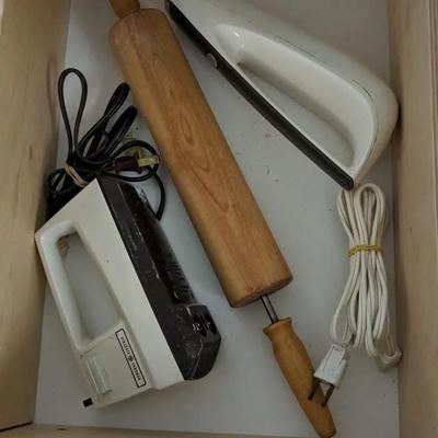 Contents of Lower N Kitchen Cabinets