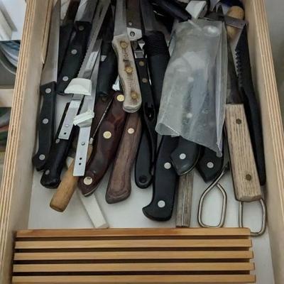 Contents of Lower N Kitchen Cabinets