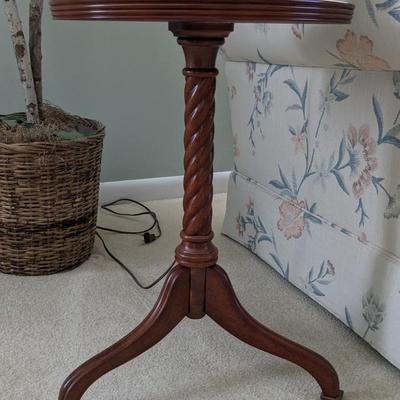 Granny Chic Living Room Set