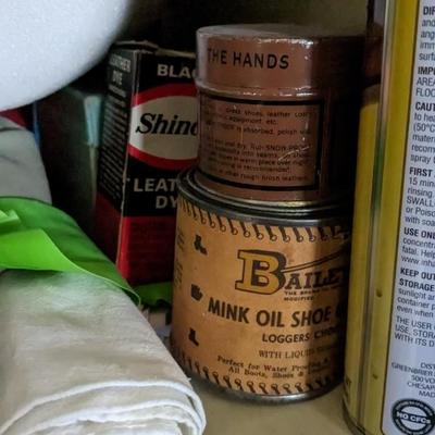Contents of Kitchen Closet