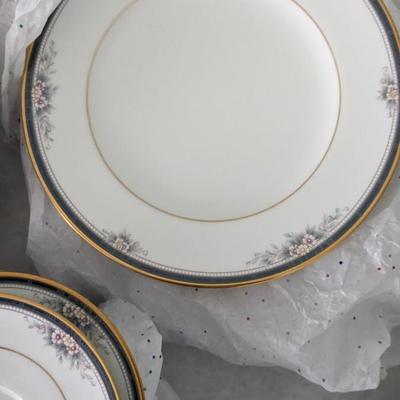 Noritake Ontario China Set