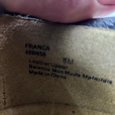 NATURALIZERS 8M SUEDE LOAFERS
