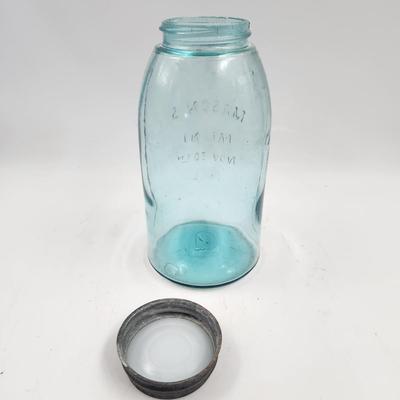 ANTIQUE MASON 1/2 GALLON PATENT NOV 30TH 1858 JAR