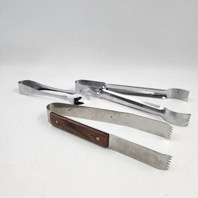 VINTAGE METAL THONGS BUNDLE