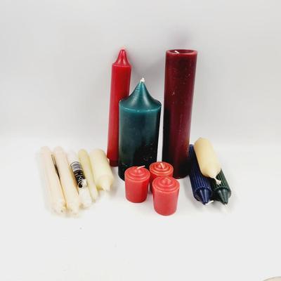 14 MULTI-COLORED UNUSED CANDLE BUNDLE