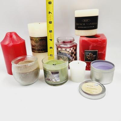 9 SLIGHTLY USED MULTI COLORED CANDLE BUNDLE