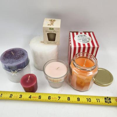 6 PC MULTI COLOR / SMELL UNUSED CANDLE BUNDLE