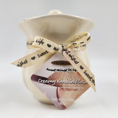 NEW FLORASENSE CREAMY VANILLA GLAZE CANDLE