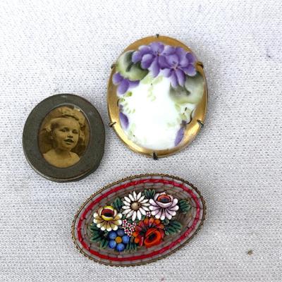 LOT 142 Antique Brooches Portrait + Micro Mosaic + Violets on Porcelain