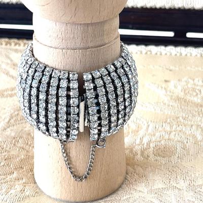 LOT 143 Costume Jewelry Vintage Rhinestone Cuff Bracelet