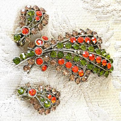LOT 147 Vintage Costume Jewelry Orange & Green Rhinestone Brooch & Earrings