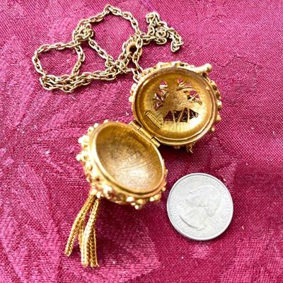 LOT 153 Florence Scent Pendant Necklace Gold Tone with Fringe