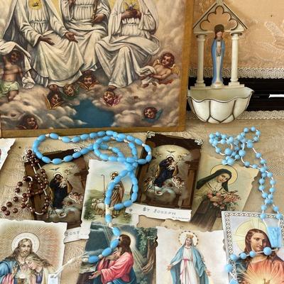 LOT 156 Vintage Religious Themed Group Wall Decor Prayer Cards Booklets Rosary's +