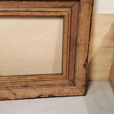 Antique decorative picture frame