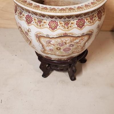 Flower pot