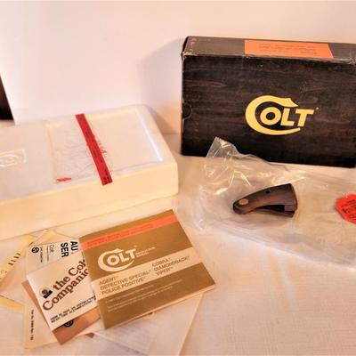 Lot #140 COLT #D38 Grips in Box w/manual - NO GUN