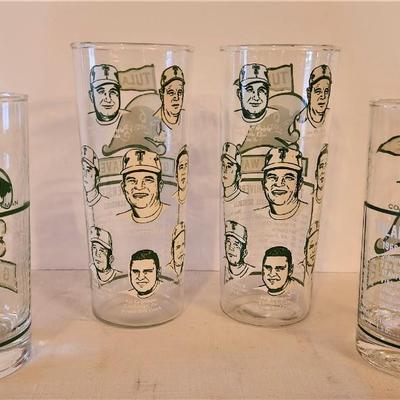 Lot #156  Lot of 4 Vintage TULANE glasses - 1967/1966