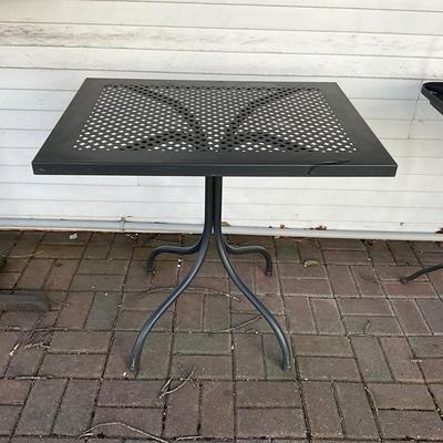 173 One Black Metal Bistro Table