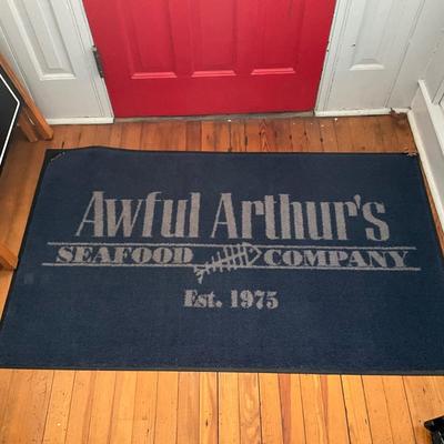 188 Awful Arthur's Seafood Co. Floor Mat Rug