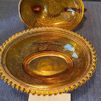 Vintage Amber Nesting Hen