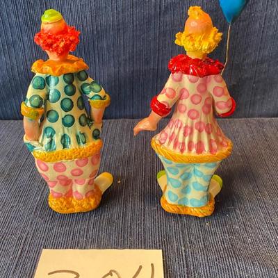 6-7â€ Vintage Clowns