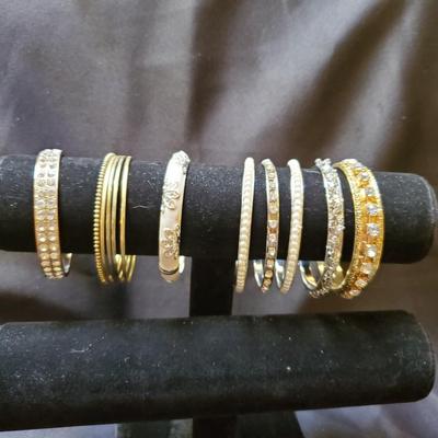Bracelet Lot