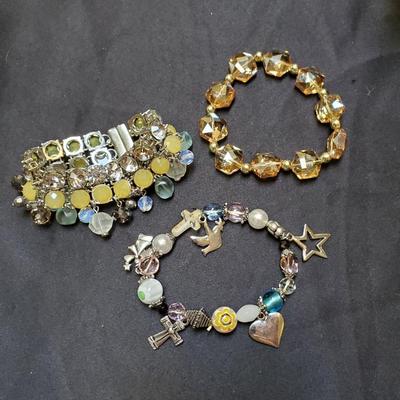 Bracelet Lot