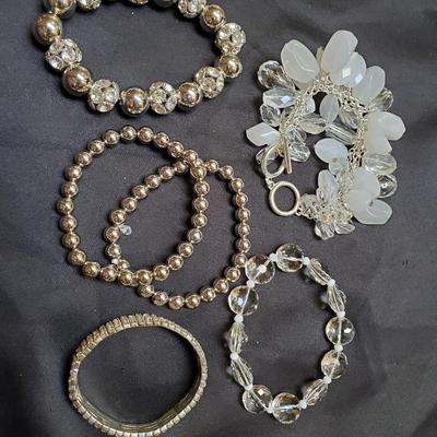 Bracelet Lot